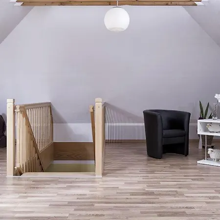 Maisonette Wohnung-schwaelbchen * Fuhlendorf (Mecklenburg-Vorpommern)